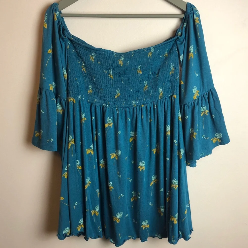 FREE PEOPLE Blue Floral Tunic Rouched with Bell Sleeves